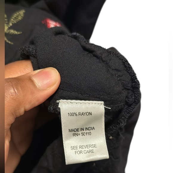 Elegant Black Floral Dress Size 1X High-Low - Picture 4 of 12